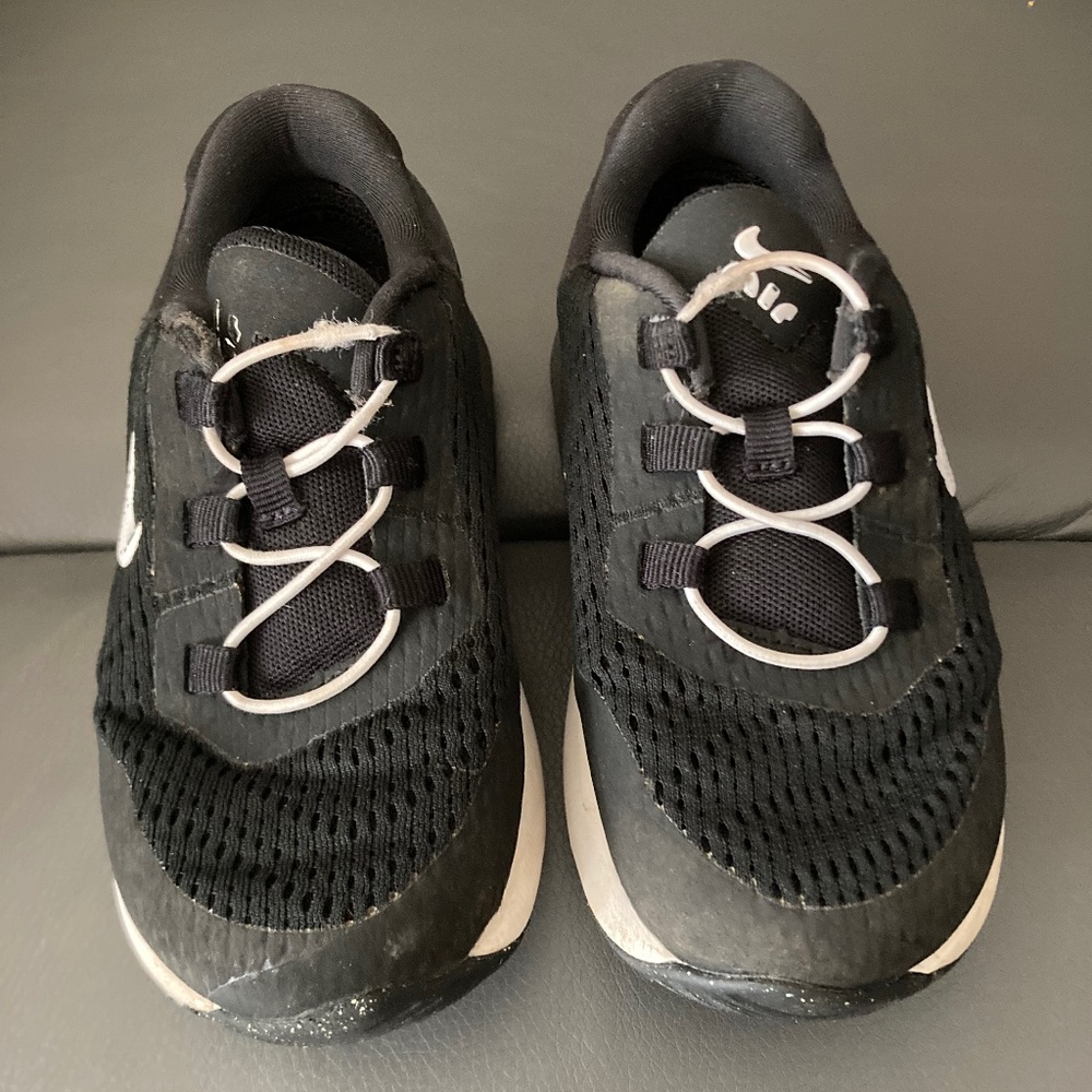 Kids Nike airmax size 10c